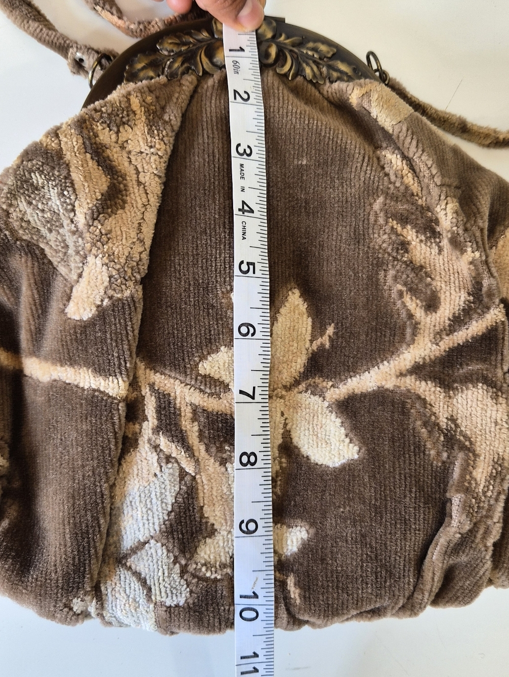 Vintage Carpetbag Brown Velvet Floral Crossbody Bag - Picture 13 of 14